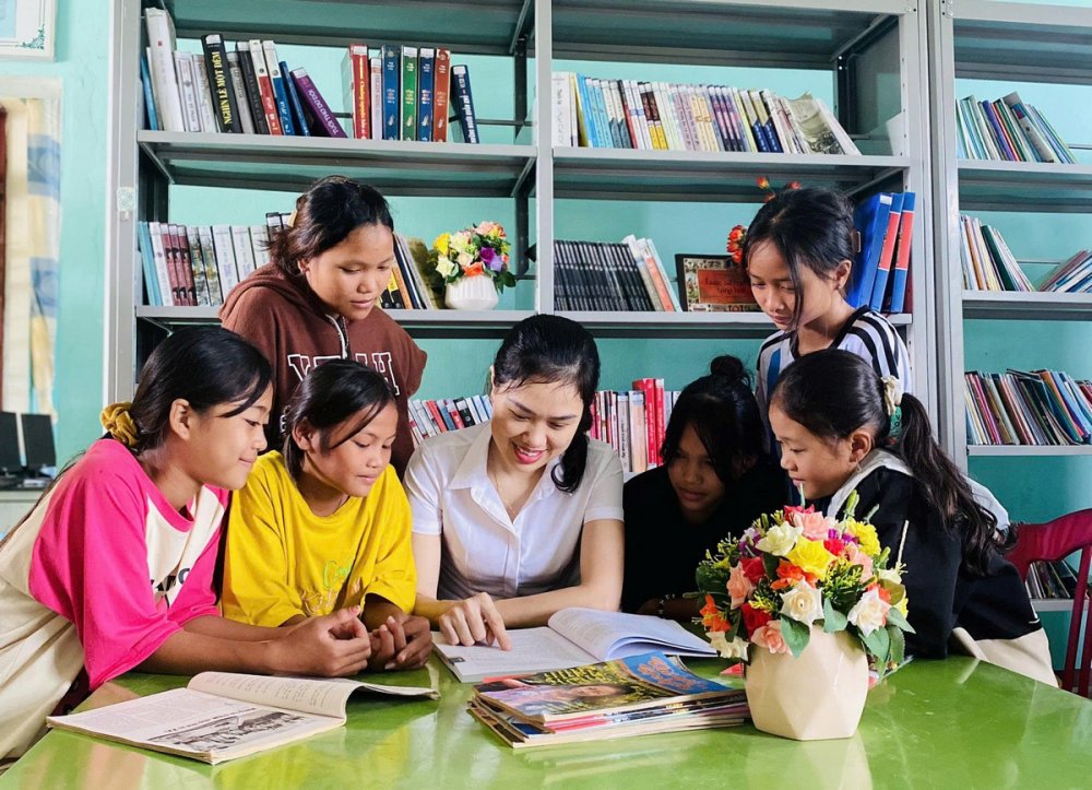 Từ bước chân vượt rừng đến trái ngọt tri thức