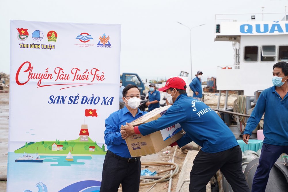 Bình Thuận: Chương trình “Chuyến tàu Tuổi trẻ - San sẻ Đảo xa”