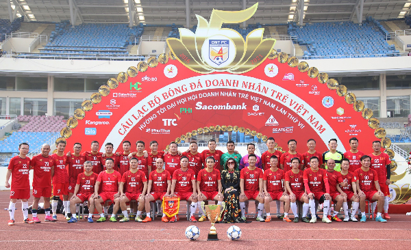 CLB bóng đá Doanh nhân trẻ Việt Nam kỷ niệm 5 năm thành lập