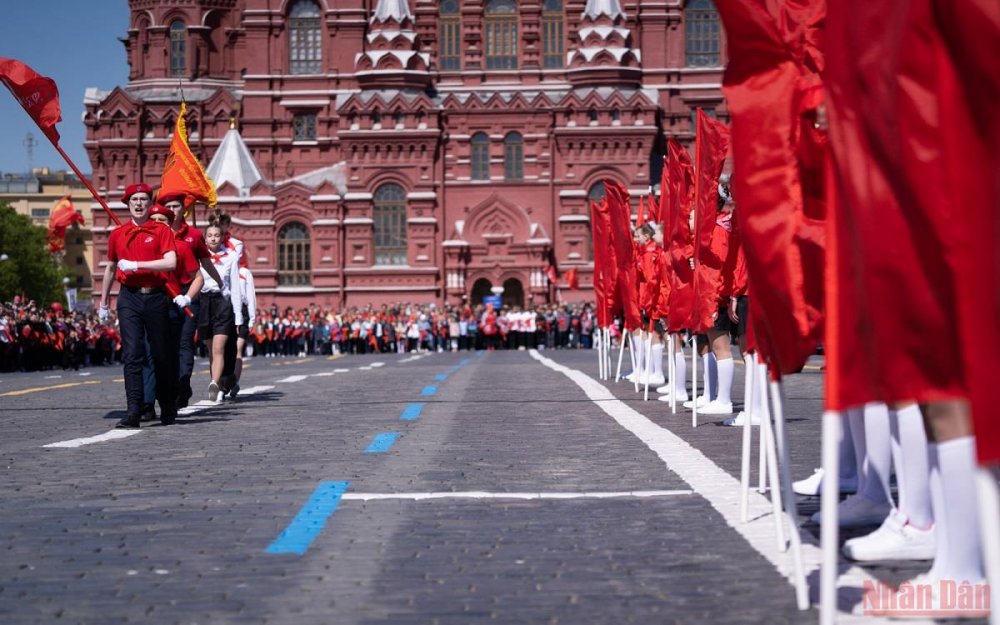 Hoạt động kỷ niệm 100 năm thành lập Đội Thiếu niên Tiền phong Lenin tại Nga