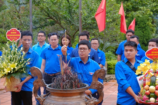 Chuỗi hoạt động chào mừng thành công Đại hội Đoàn Thanh niên HVCTQG Hồ Chí Minh