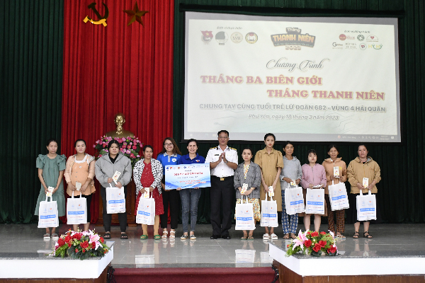 Phú Yên: Chương trình Tháng ba Biên giới - Tháng Thanh niên chung tay cùng tuổi trẻ Lữ đoàn
