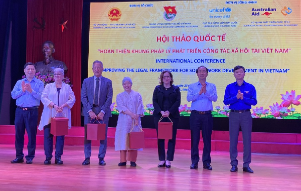 Nâng cao nhận thức và sự phát triển Công tác xã hội ở Việt Nam