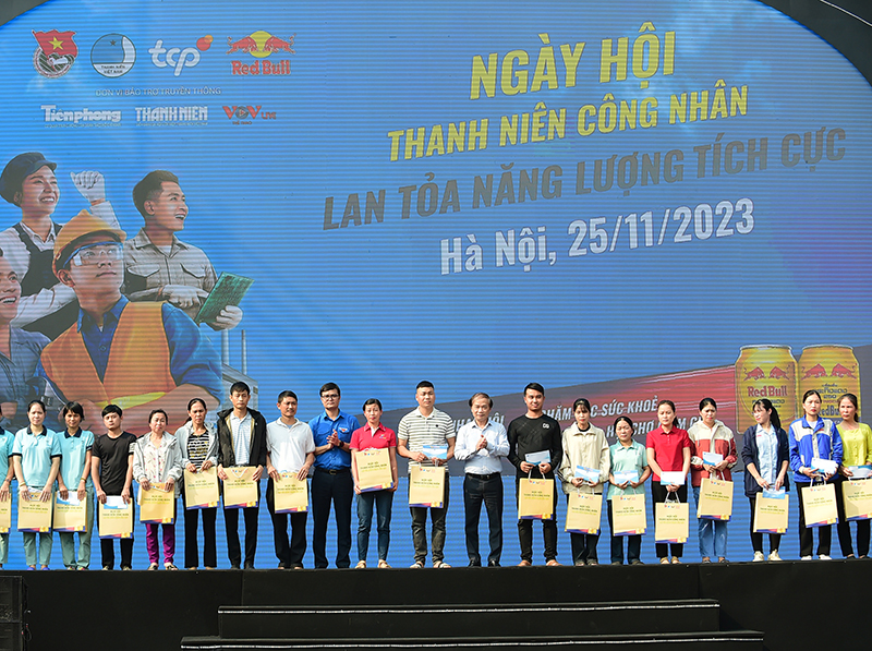 Sôi nổi Ngày hội “Thanh niên công nhân - Lan tỏa năng lượng tích cực” 2023 tại Hà Nội