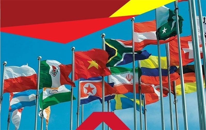 Tự hào tiến bước dưới lá cờ vinh quang của Đảng-Bài 8: Lợi ích quốc gia - dân tộc là mục tiêu cao nhất của đối ngoại