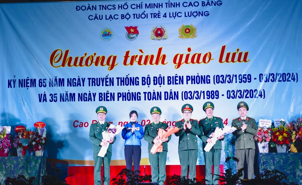 Cao Bằng: CLB Tuổi trẻ 4 lực lượng giao lưu kỷ niệm 65 năm Ngày truyền thống BĐBP