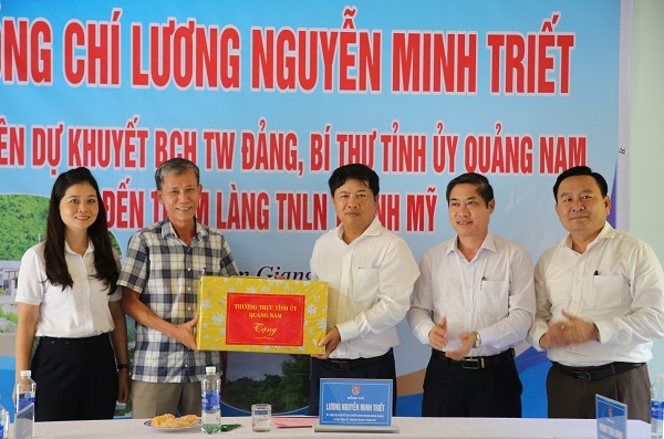 Bí thư Tỉnh ủy Quảng Nam thăm Làng Thanh niên lập nghiệp Thạnh Mỹ