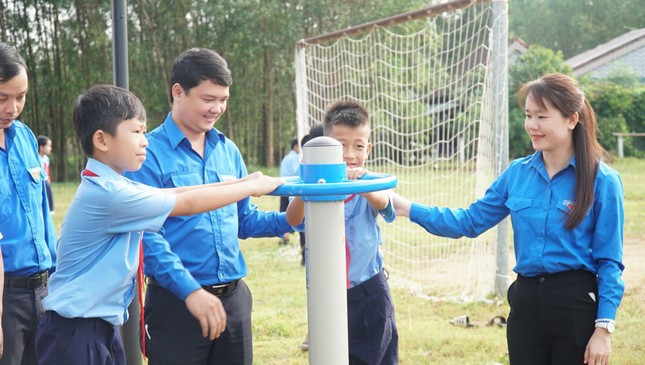 Khánh thành công trình thanh niên phục vụ hoạt động thể thao cộng đồng tại Thừa Thiên-Huế