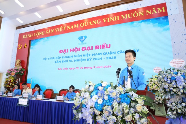 Anh Hoàng Văn Sướng làm Chủ tịch Hội LHTN Việt Nam quận Cầu Giấy khóa VI