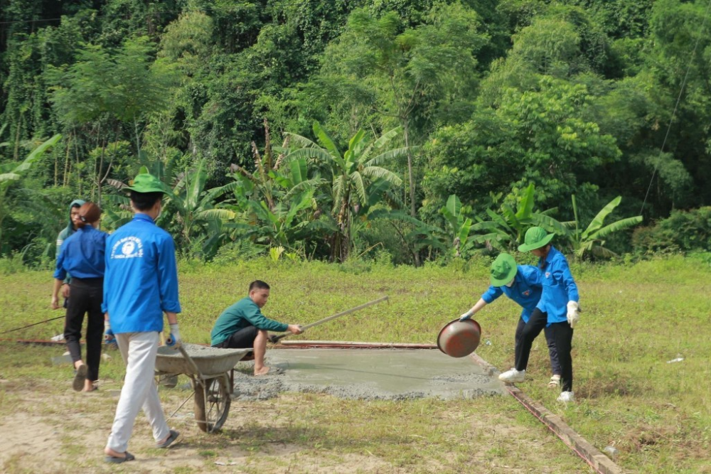 239 đội hình tình nguyện đến địa bàn khó khăn trong “Mùa hè xanh”