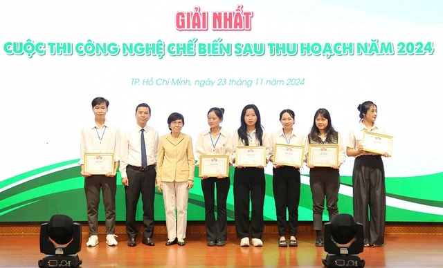 Bảo quản dưa lưới bằng than hoạt tính