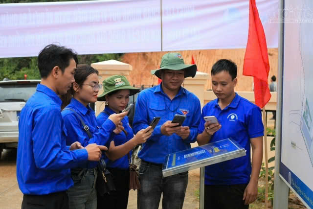 Những công trình của thanh niên góp phần phát triển đất nước:: Số hóa 'địa chỉ đỏ'