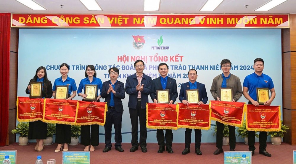 Tuổi trẻ Dầu khí tự hào, vững tin theo Đảng