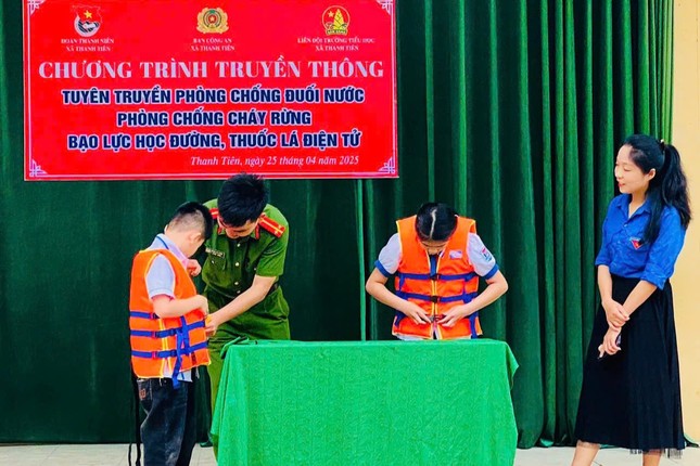 Huy động thanh niên bơi tốt tham gia tình nguyện phòng đuối nước