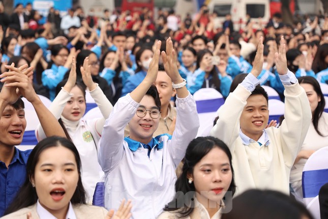 Khởi động hành trình kết nối, hỗ trợ sinh viên toàn quốc