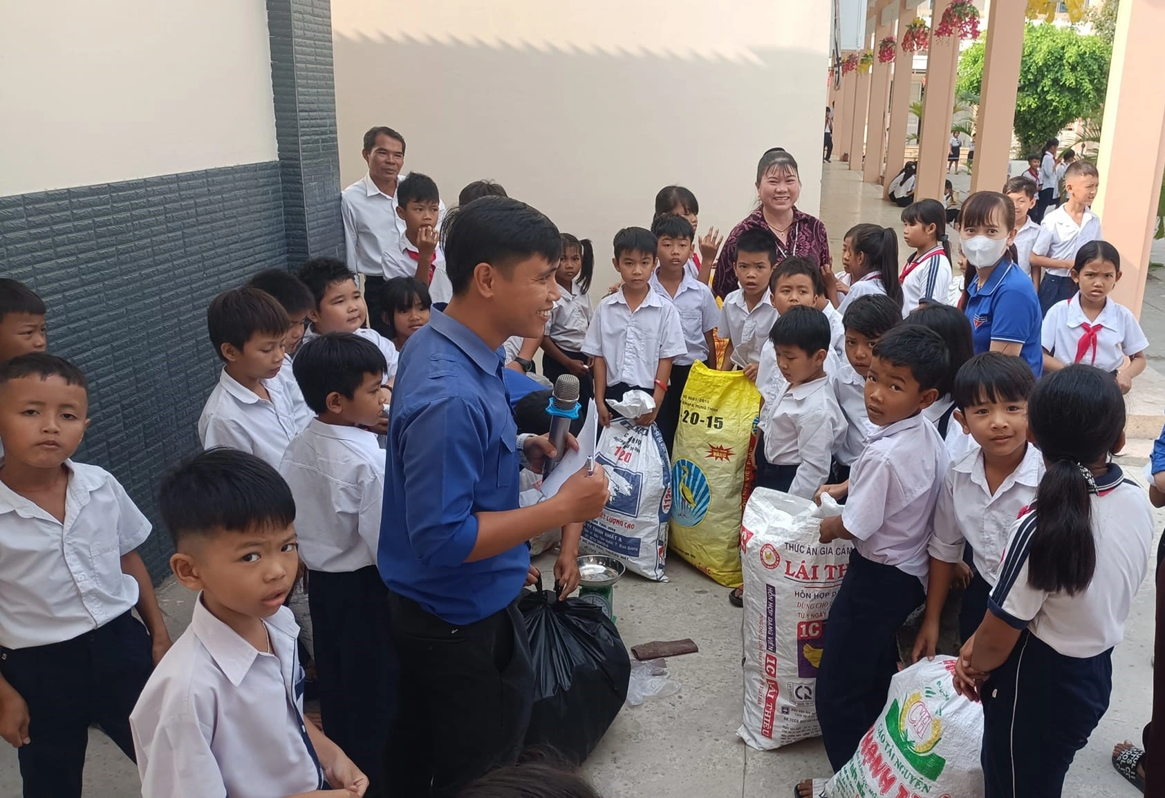 'Ngôi nhà kế hoạch nhỏ' gắn với phong trào tiết kiệm làm theo lời Bác