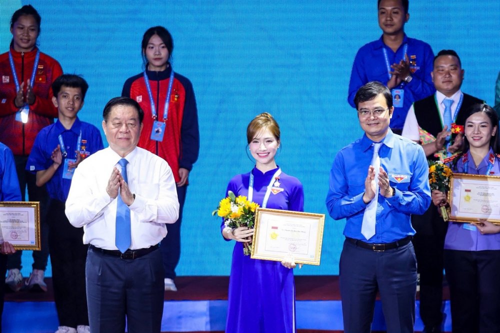 Hành trình trưởng thành thấm sâu lời dạy của Bác