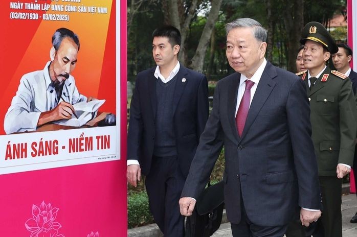Tổng Bí thư Tô Lâm: 'Bác vẫn cùng chúng cháu hành quân'