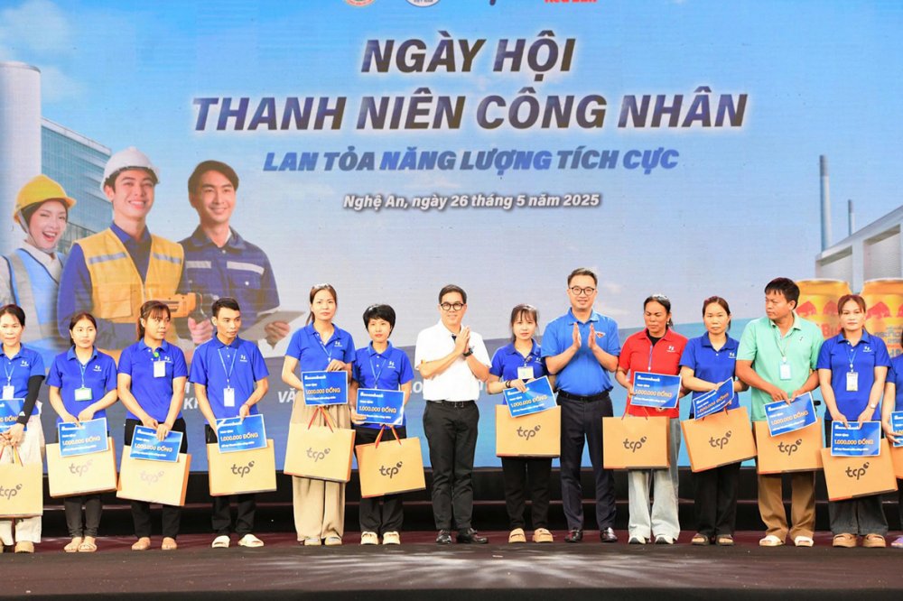 Sôi nổi Ngày hội “Thanh niên công nhân – Lan toả năng lượng tích cực” năm 2025 tại Nghệ An
