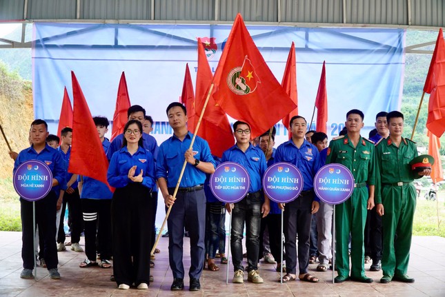6 đội hình thanh niên tình nguyện hè tại Lai Châu