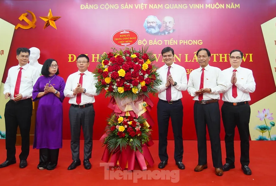 Báo Tiền Phong cần khơi dậy khát vọng cống hiến của thanh niên