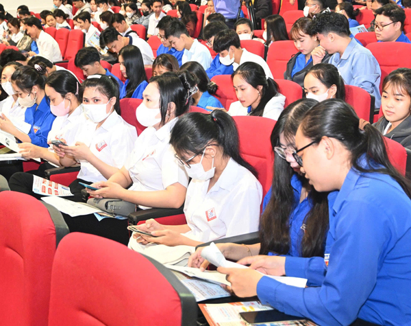 Bạc Liêu: Tư vấn, giới thiệu việc làm cho hơn 500 học sinh, sinh viên và người lao động