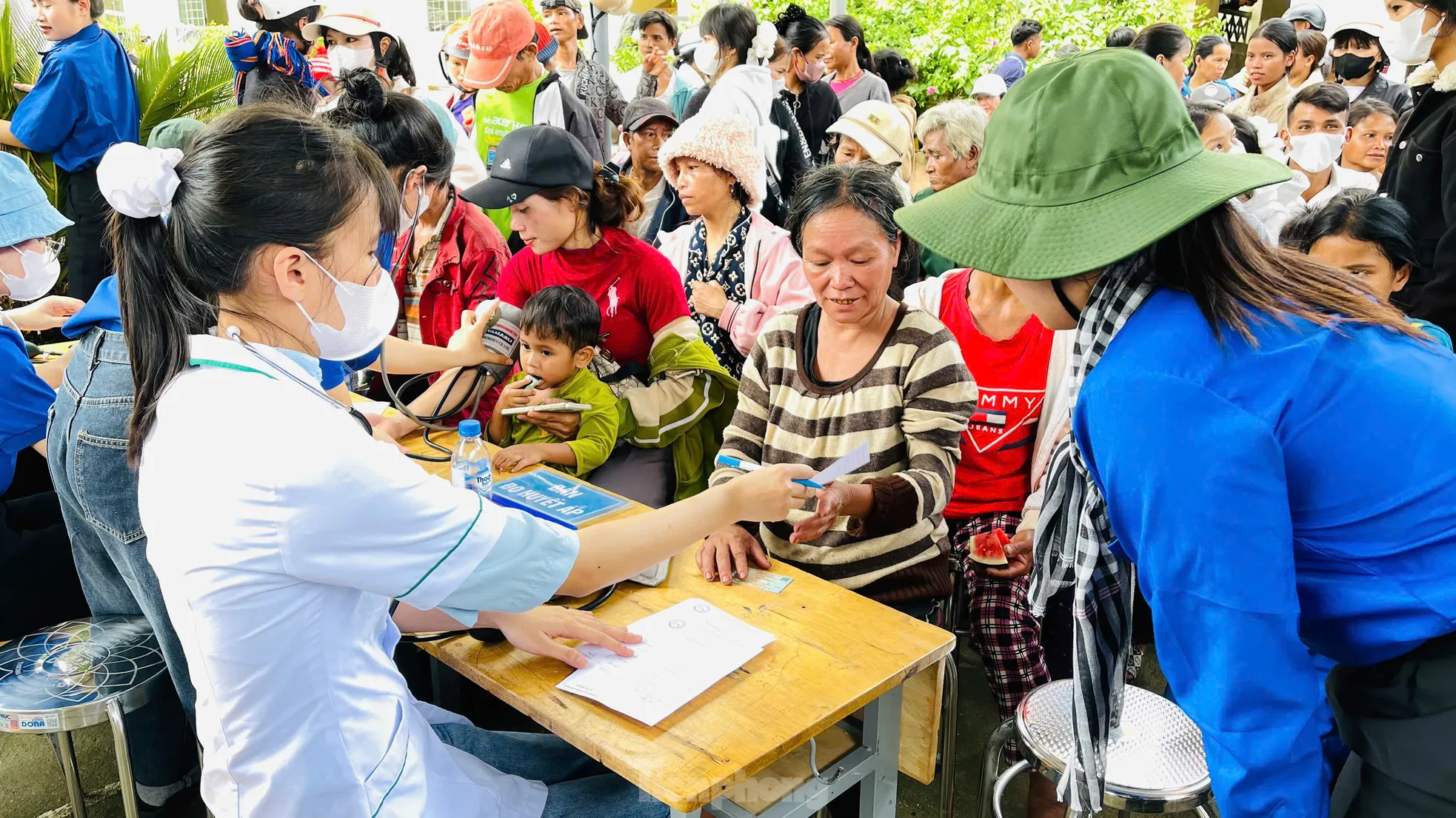 Lan tỏa yêu thương, thắp sáng vùng cao