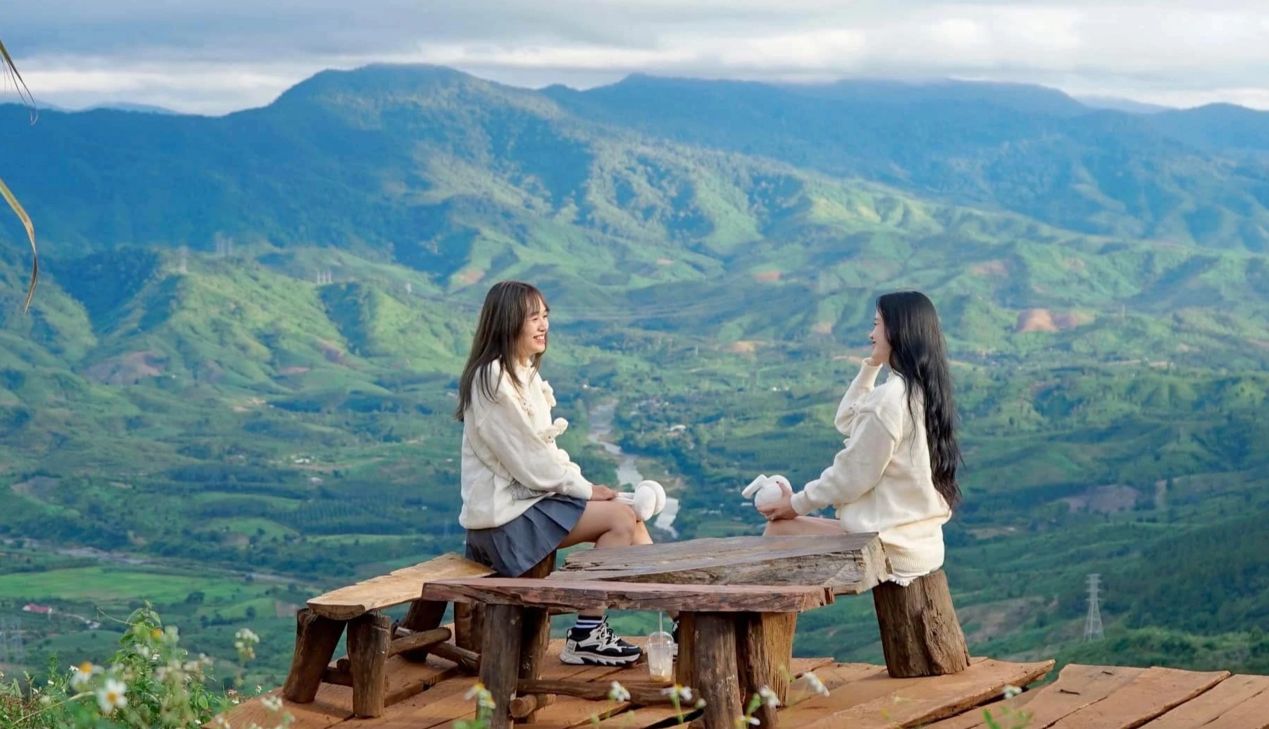 Vì sao học sinh lại bị áp lực với... nghỉ hè?