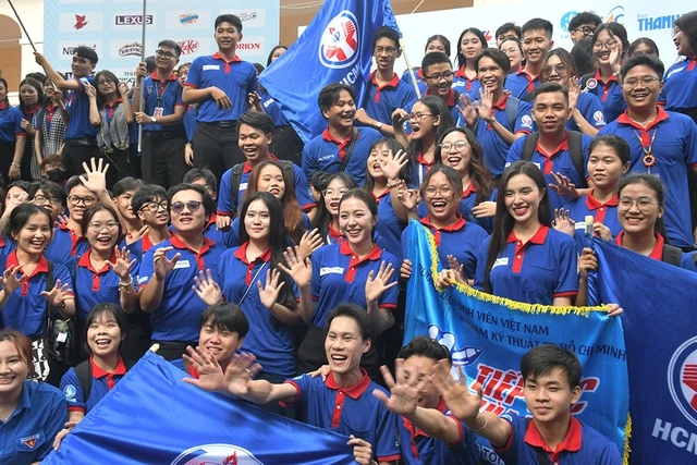 Ứng dụng công nghệ AI tiếp sức thí sinh thi tốt nghiệp THPT