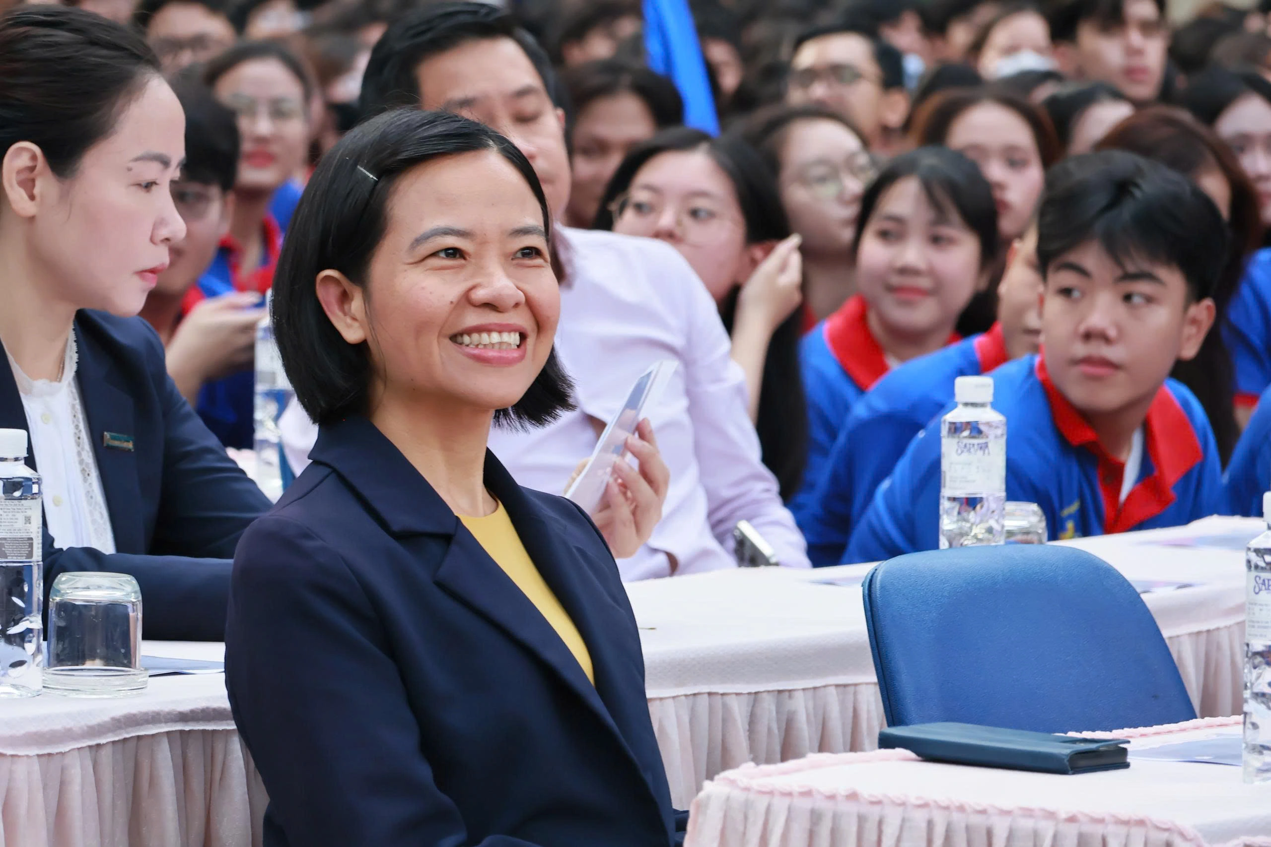 Thi cử nhẹ nhàng - Triệu trái tim hướng về thí sinh