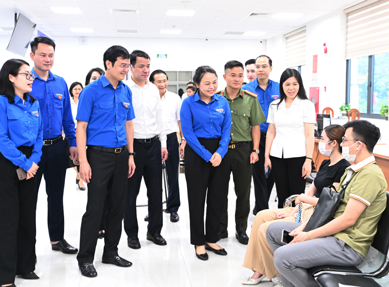 Đồng loạt ra quân đội hình thanh niên tình nguyện tại 3.321 đơn vị cấp xã