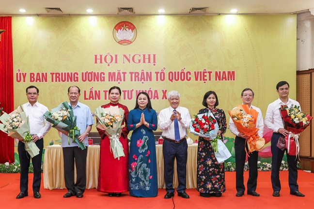 Hiệp thương cử 6 Phó Chủ tịch Uỷ ban Trung ương Mặt trận Tổ quốc Việt Nam