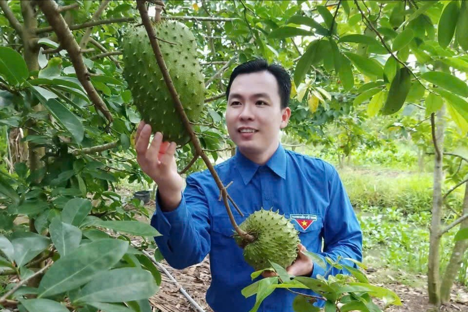 Phó trưởng Công an xã khởi nghiệp thành công với trà đặc sản