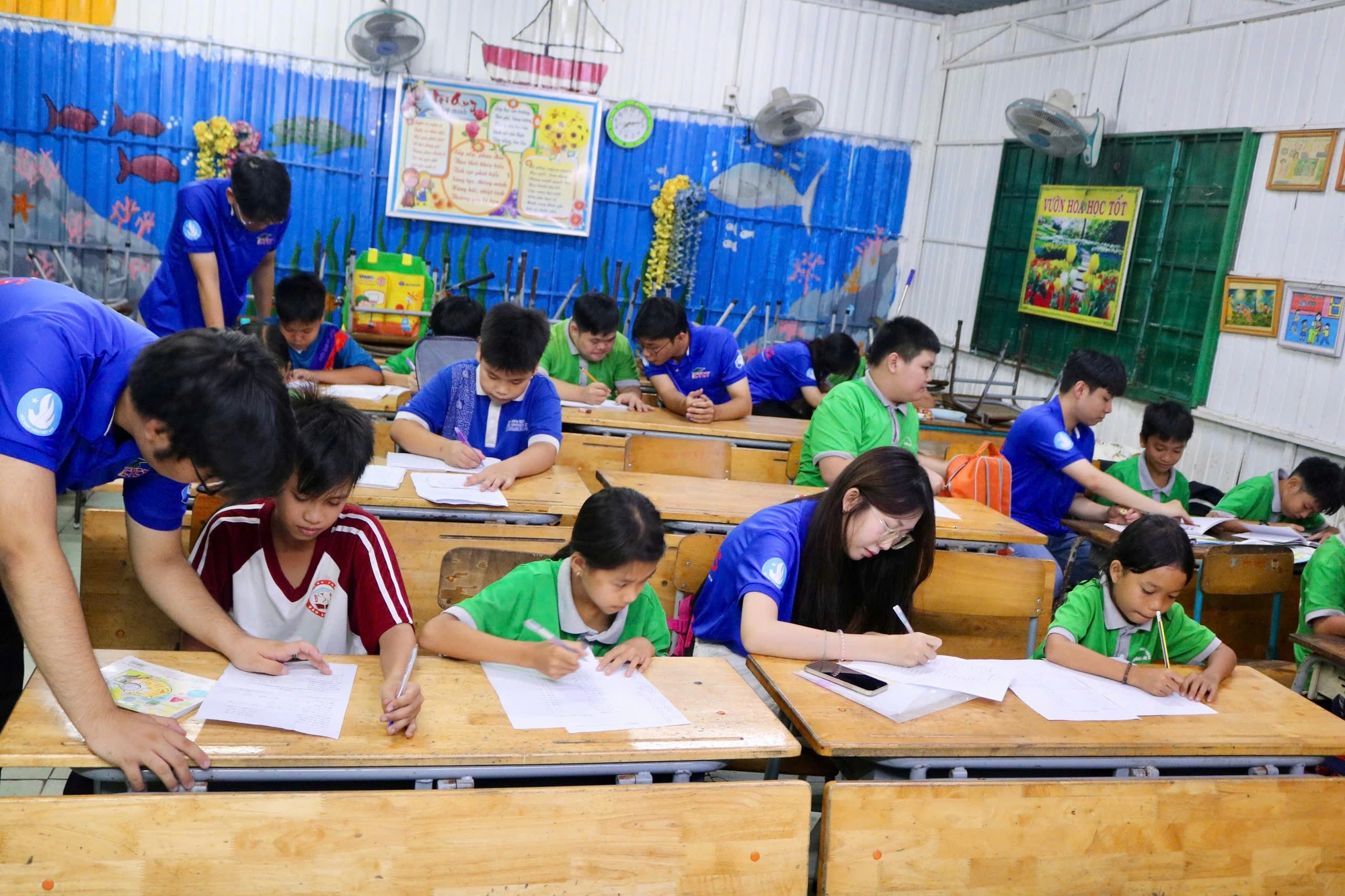 Lớp học hè đầy ắp yêu thương