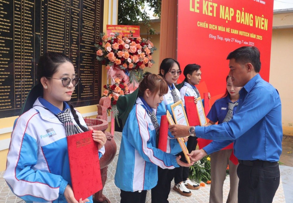 Hạt giống đỏ từ Mùa hè xanh - Bài 2: Trách nhiệm trên vai người trẻ