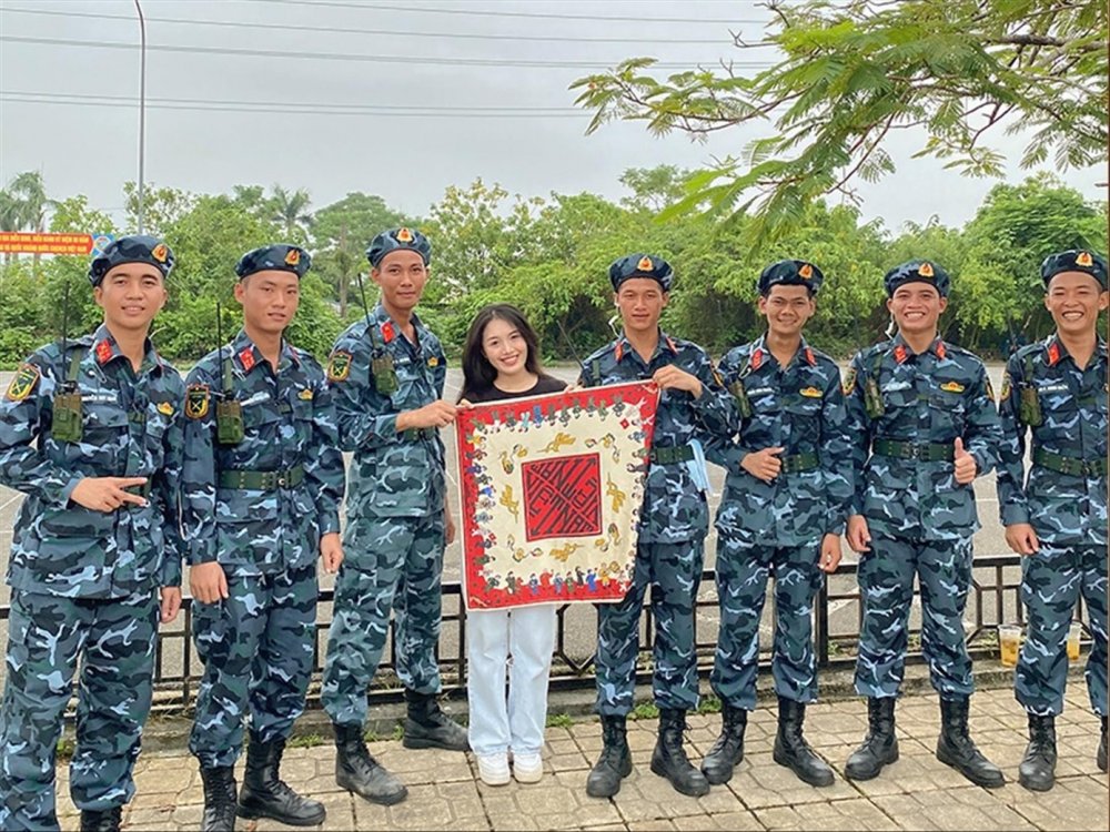 Cách yêu nước độc đáo của gen Z