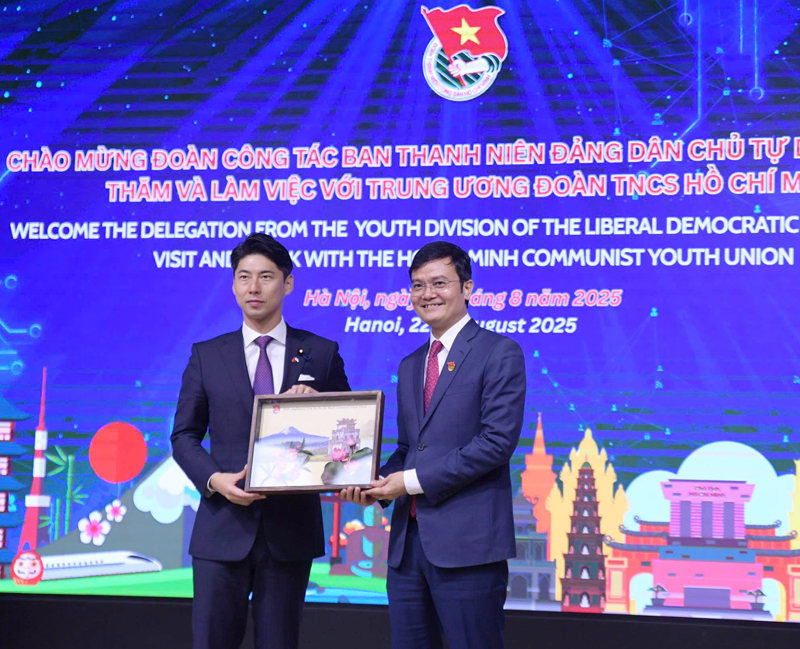 Trung ương Đoàn tiếp đoàn đại biểu Ban Thanh niên, Đảng LDP Nhật Bản