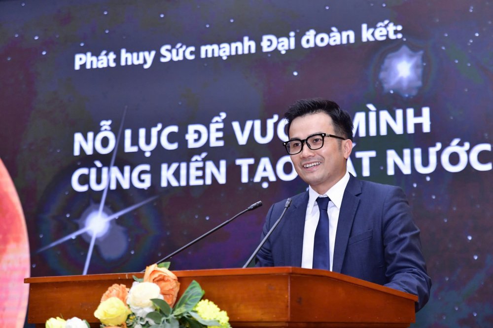 Giáo sư Trần Xuân Bách: Theo đuổi sự đổi mới, phải chấp nhận việc 'phủ nhận' chính mình