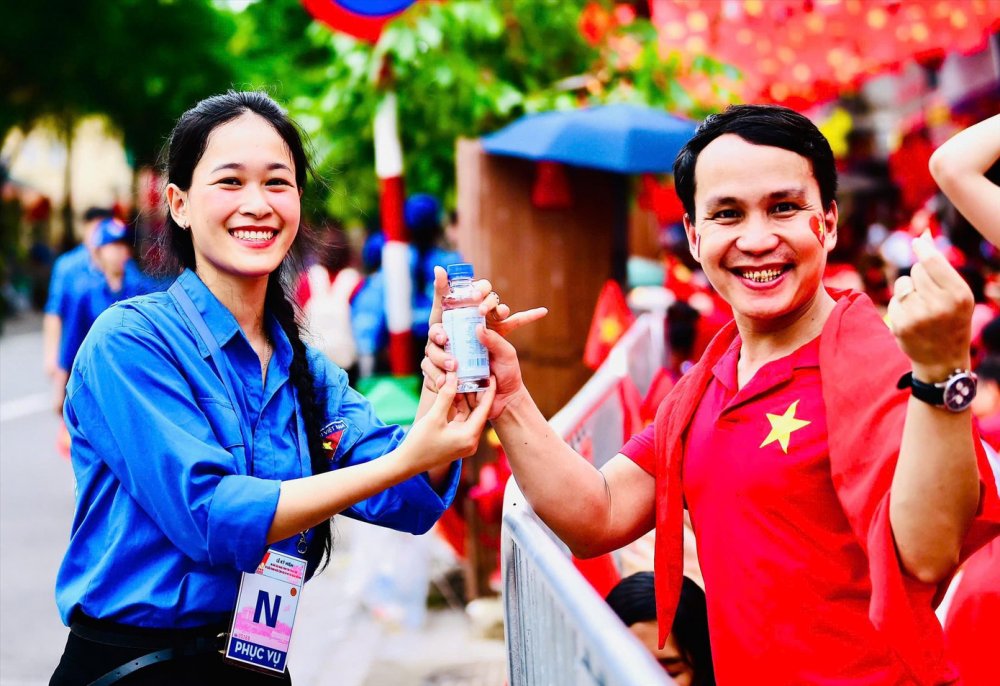 'Bản giao hưởng' tình yêu nước thời đại số