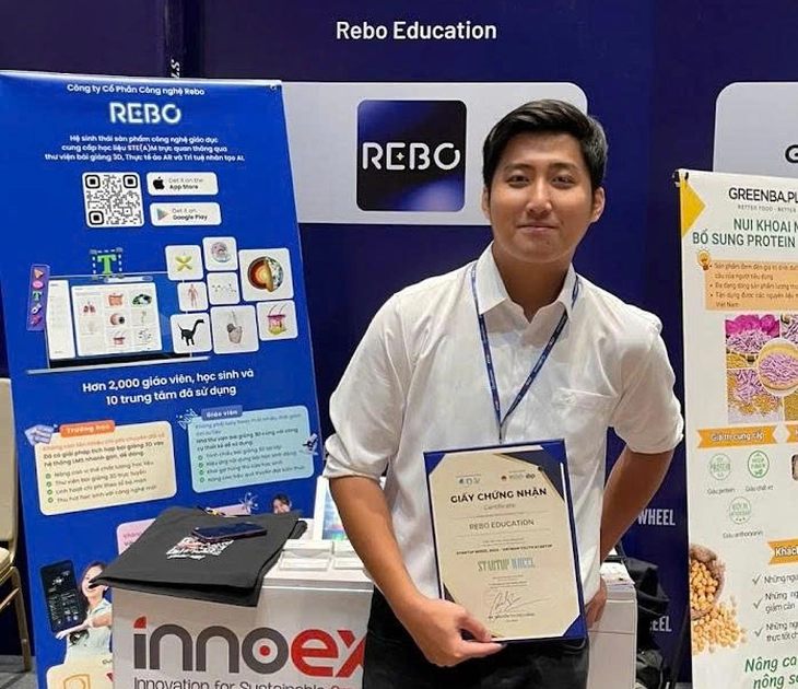 Chuyển đổi số giáo dục qua học liệu mô phỏng 3D Rebo Education