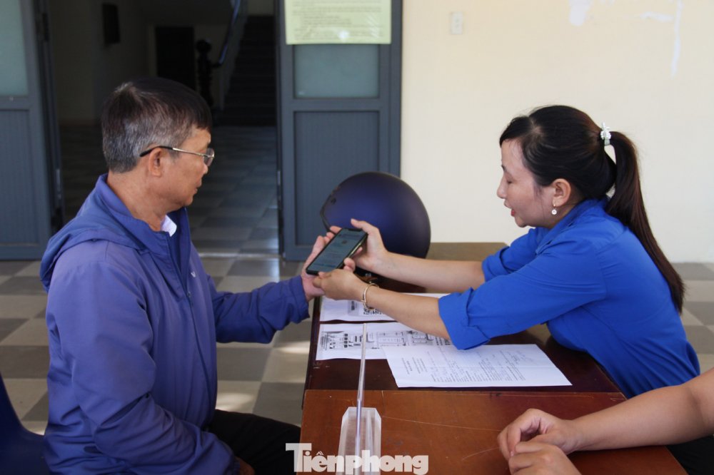 Thanh niên Đà Nẵng ghi dấu tình nguyện nơi vùng xa, vùng khó