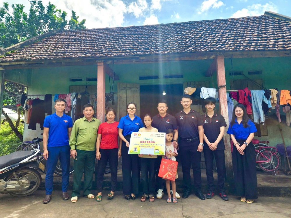 Tỉnh Đoàn Bắc Ninh trao 1,8 tỷ đồng học bổng dịp Trung thu