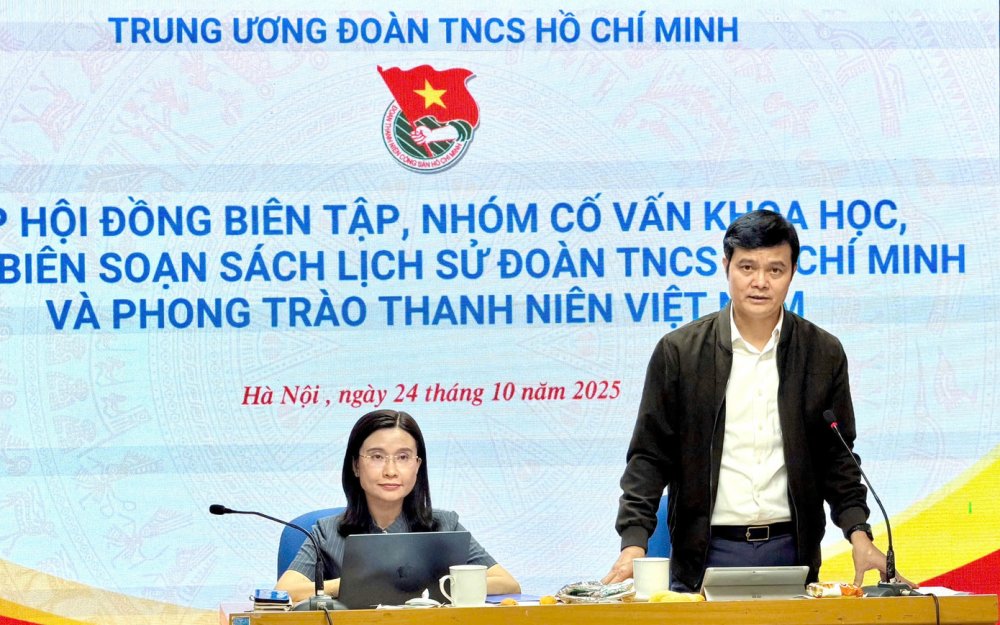 Biên soạn sách Lịch sử Đoàn TNCS Hồ Chí Minh và phong trào thanh niên Việt Nam
