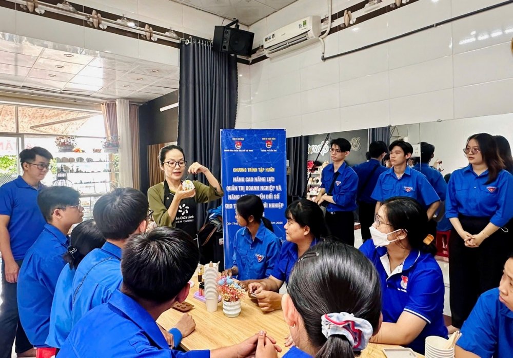 Nâng cao năng lực quản trị, chuyển đổi số cho thanh niên khởi nghiệp