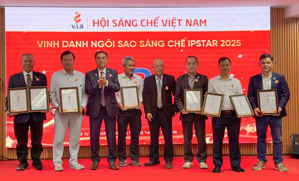 Bút lông bảng mực lỏng Thiên Long WB-022 được vinh danh tại “Ngôi sao sáng chế IPSTAR 2025”