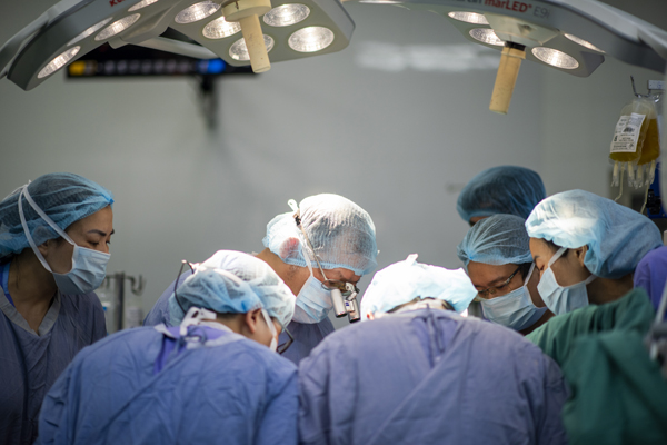 Hồi sinh 16 bệnh nhân từ kỳ tích ghép tạng trong 36 giờ tại Việt Đức