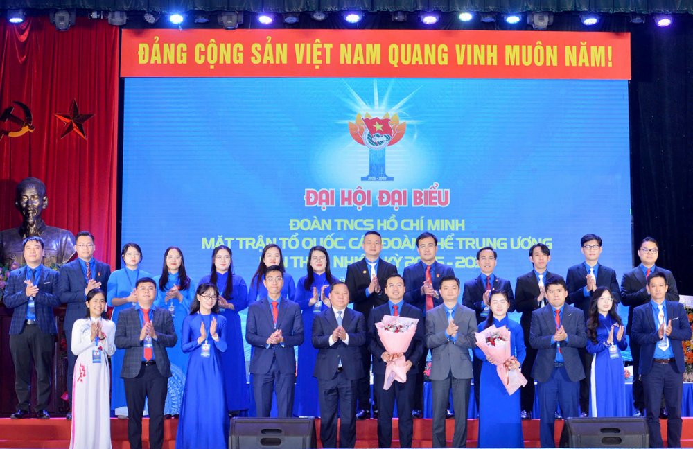 Đổi mới mạnh mẽ, phát huy vai trò xung kích, sáng tạo của tuổi trẻ MTTQ, các đoàn thể T.Ư