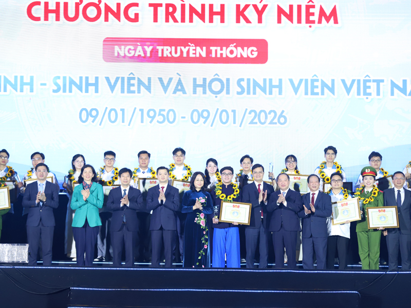 Tuyên dương “Sinh viên 5 tốt” và “Sao tháng Giêng” cấp Trung ương năm 2025