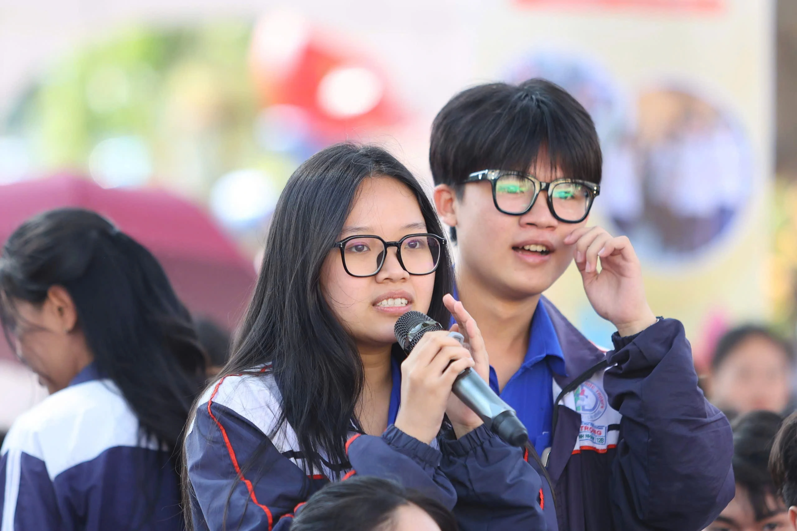 Bỏ tổ hợp xét tuyển truyền thống, thí sinh có cần lo lắng?