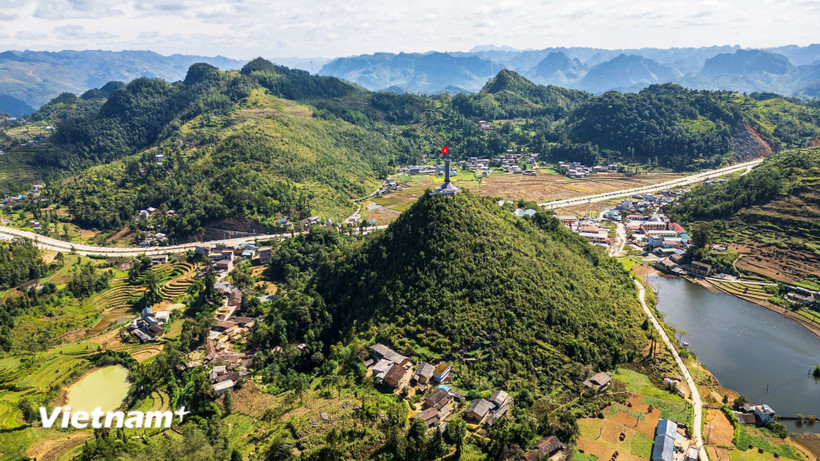 Đại hội XIV của Đảng: Sự kế thừa và đổi mới trong tư duy lãnh đạo của Đảng